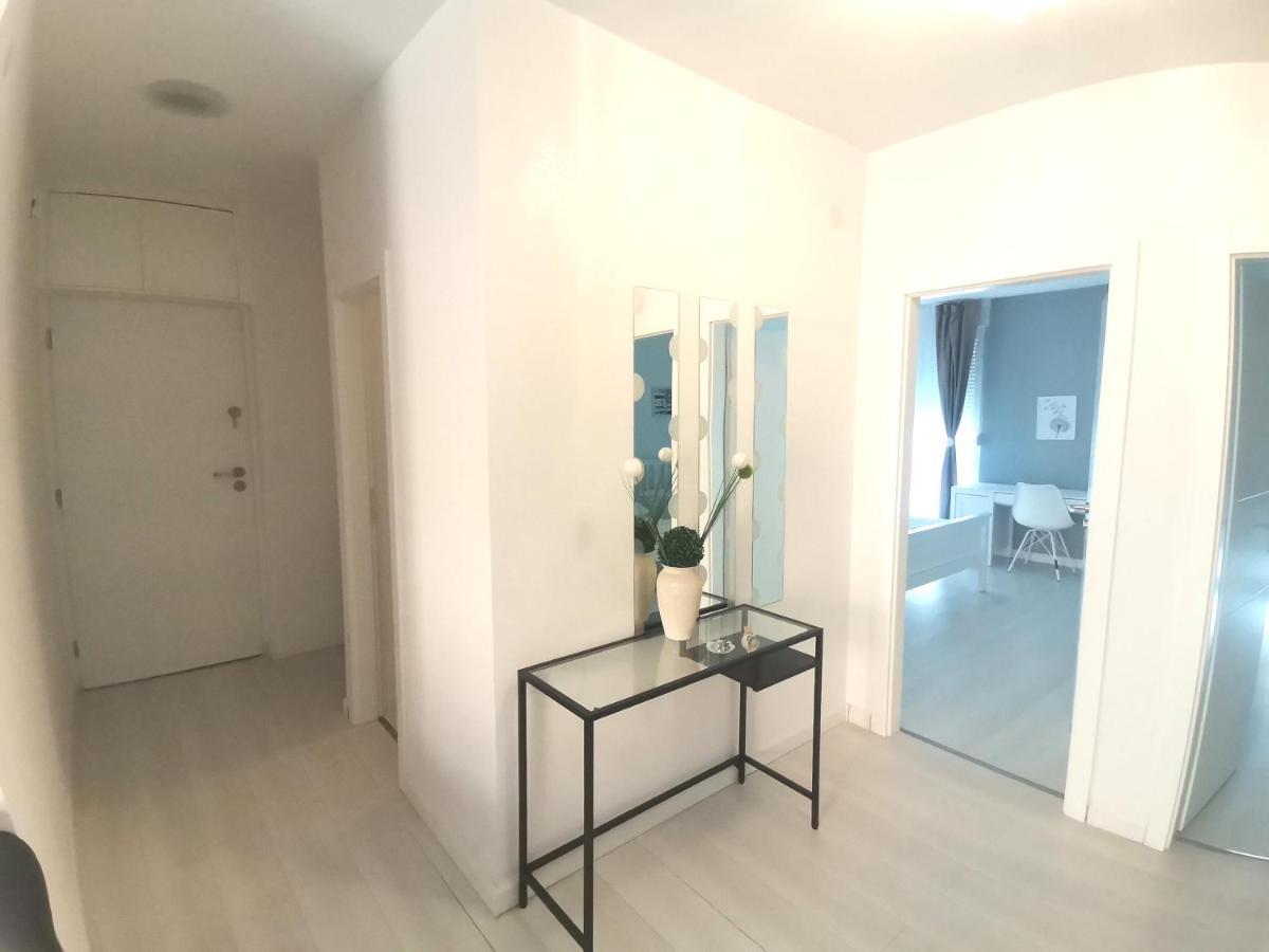 Residential Apartment สปลิท ภายนอก รูปภาพ
