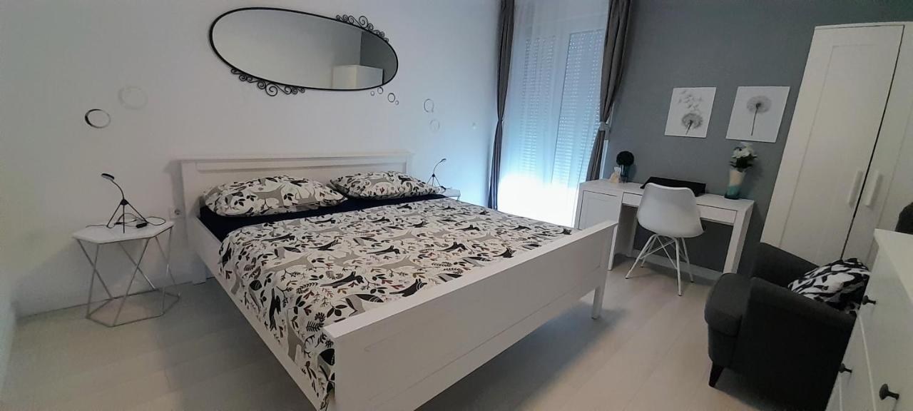 Residential Apartment สปลิท ภายนอก รูปภาพ
